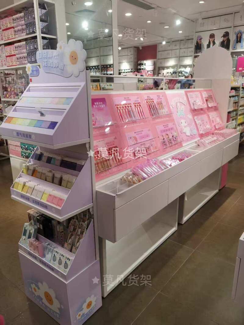 名创货架精品店货架